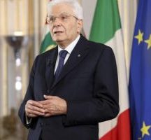 L’ELEZIONE DI MATTARELLA È UN OTTIMO RISULTATO, ADESSO LA POLITICA CURI LA SUA GRAVE CRISI